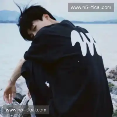 瞿柯耀